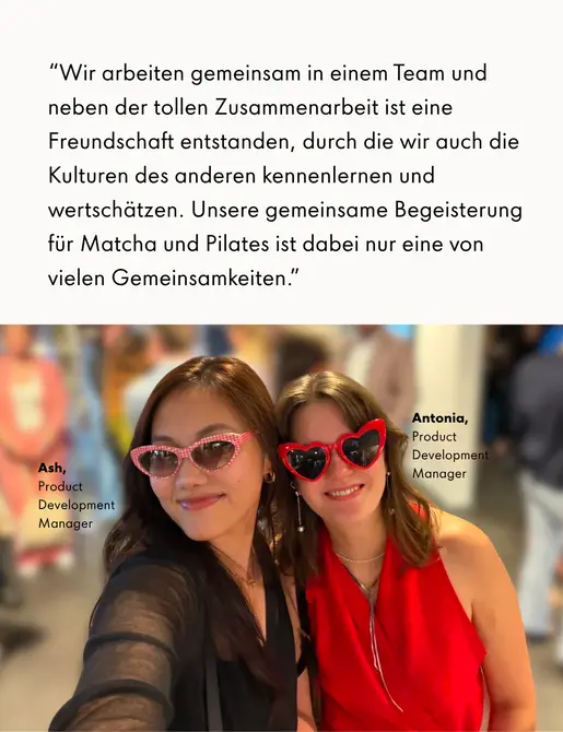 Ash und Antonia erzählen, wie sie sich kennengelernt haben.